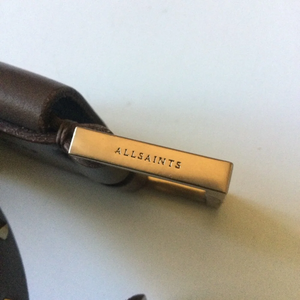 ALLSAINTS WOMENS PYRAMID STUD BELT BROWN LEATHER WITH GOLD SIZE SMALL NWOT